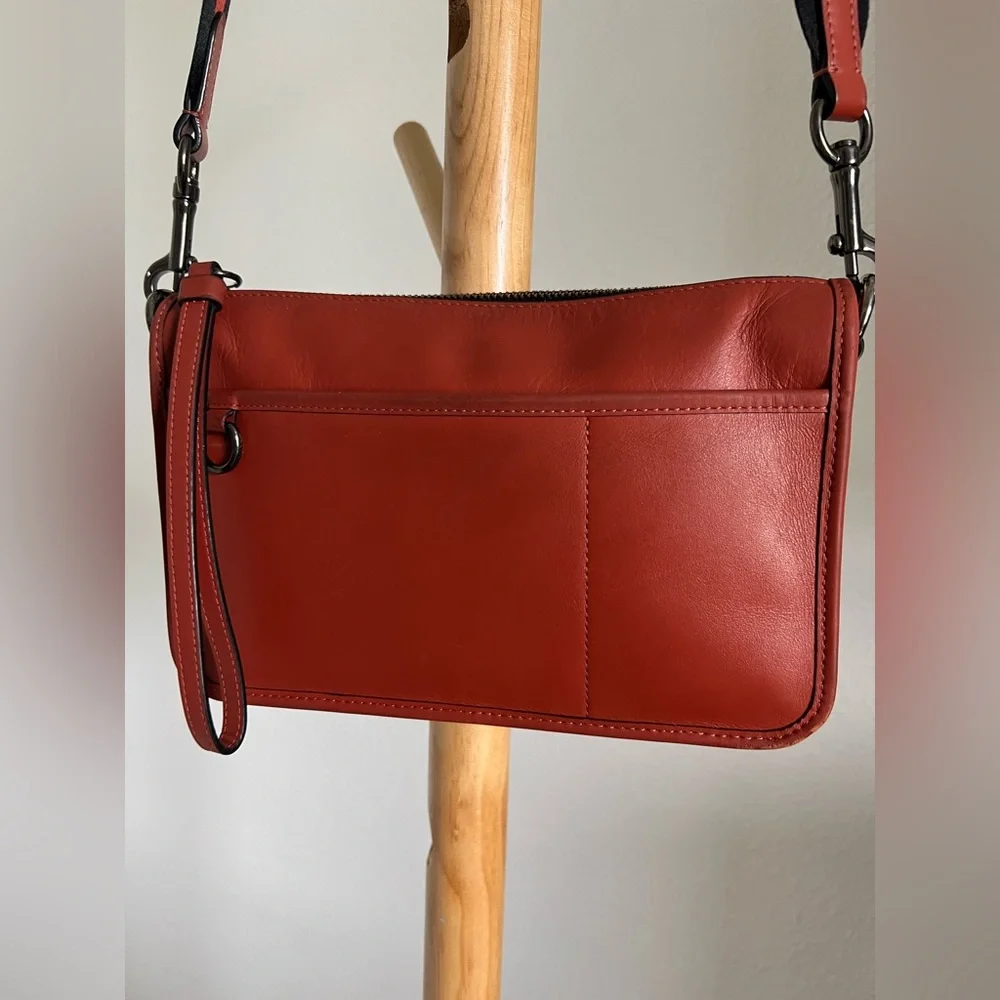 Coach Heritage Convertible Crossbody Wristet Pouch Preloved Terracotta - Picture 7 of 10